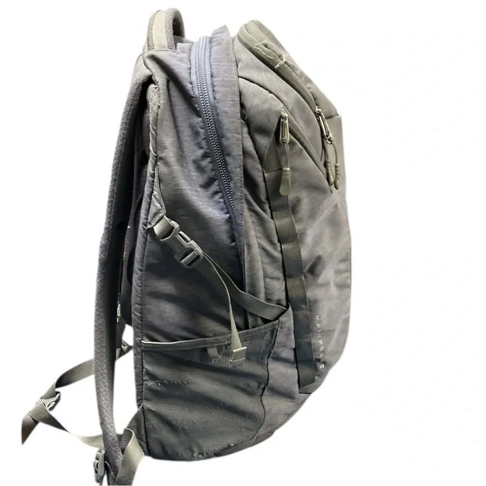 The North Face Mainframe Backpack GrayFlexVent Laptop Travel Daypack Mens Womens